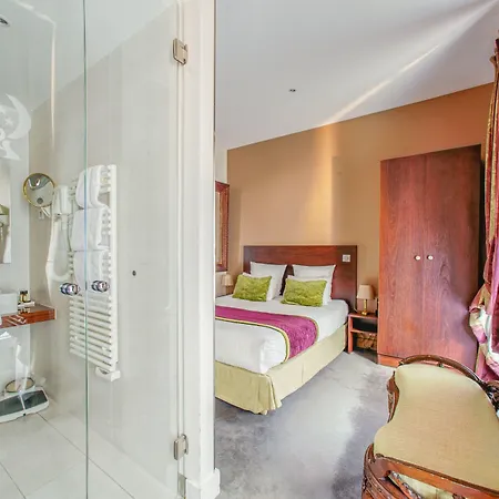 Queens Boutique 3*