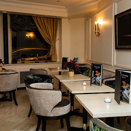 Queens Boutique Hotel Paris