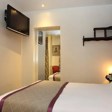 Queens Boutique Hotell Paris