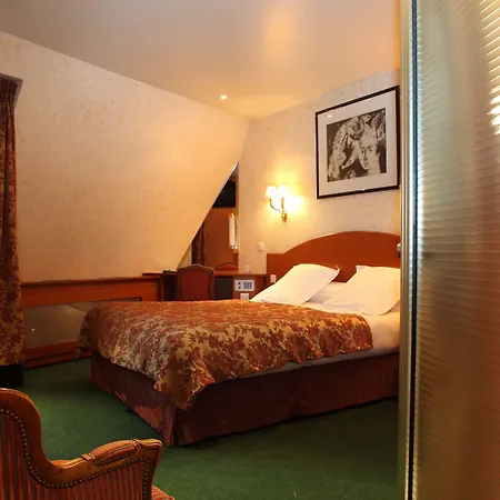 Hotel Queens Boutique 3*