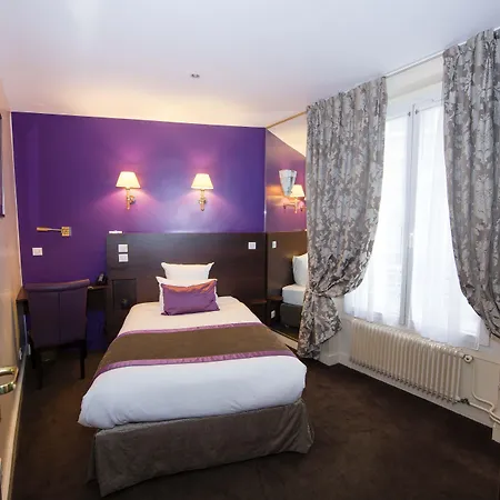 Queens Boutique Hotel 3*