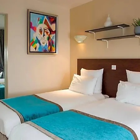 Hotel Queens Boutique Paris
