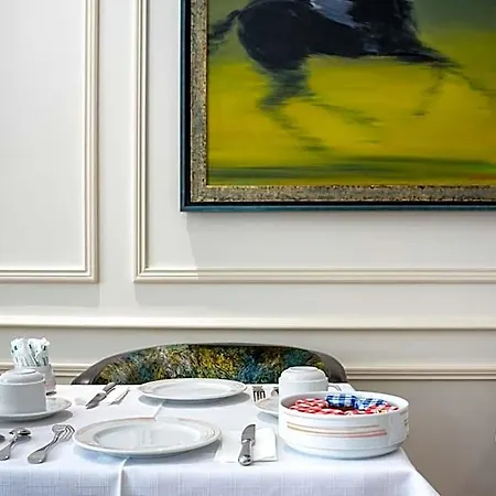 Hotel Queens Boutique 3*