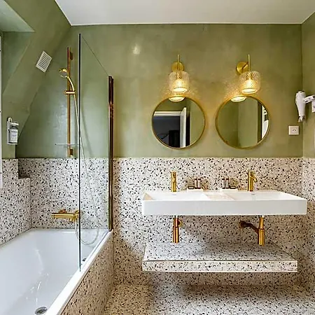 Hotel Queens Boutique 3*