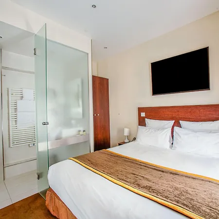 Queens Boutique Hotel