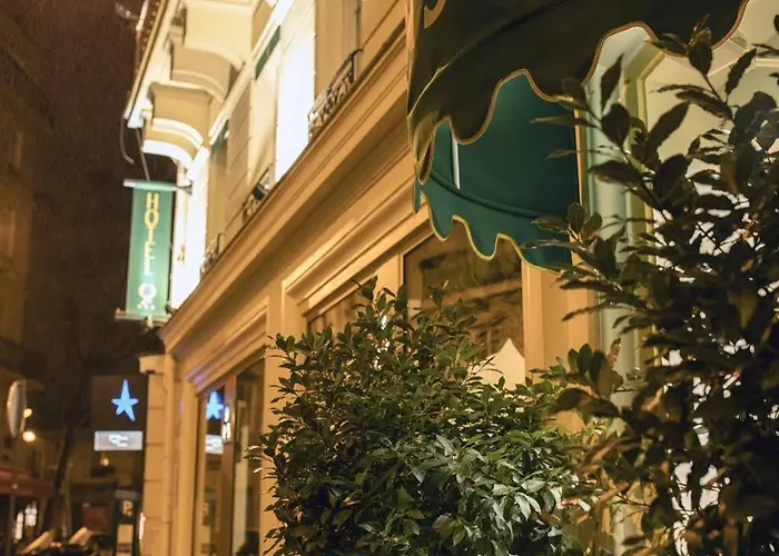 Queens Boutique Hotel