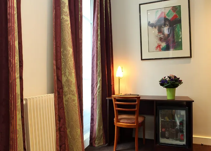 Hotel Queens Boutique