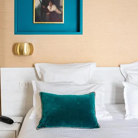 Ξενοδοχείο Queens Boutique 3*