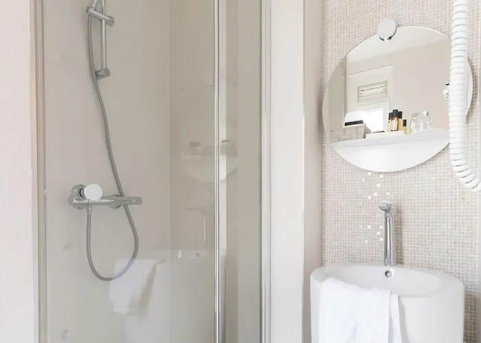 Hotel Queens Boutique 3*