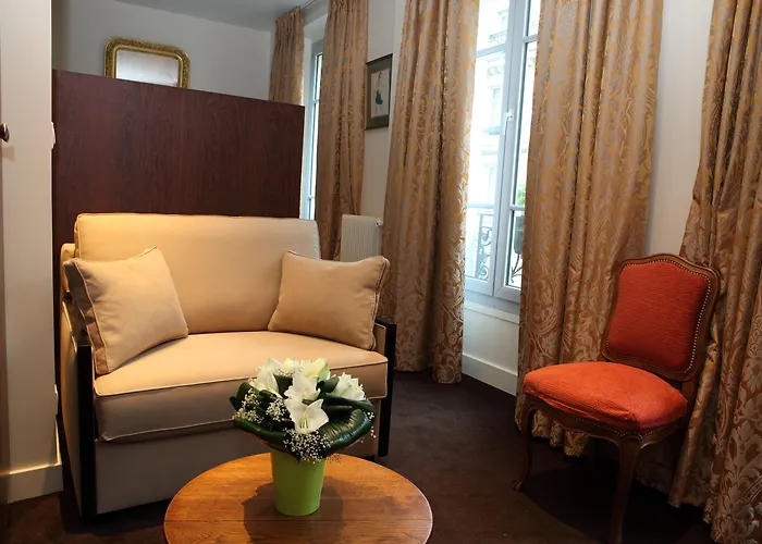 Queens Boutique 3*