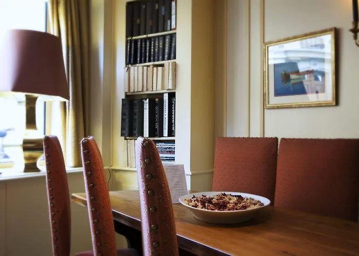 Queens Boutique Hotel Paris