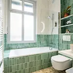 Queens Boutique 3* Paříž