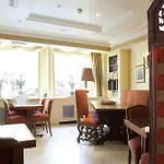 Hotel Queens Boutique 3*
